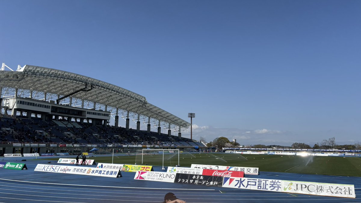 take_0324hcs's tweet photo. 厳しい道のりだけどこっから這い上がるのみ。次は大宮戦👋
#consadole
#コンサポ水戸遠征
#水戸札幌 https://t.co/fqCTSIuSha