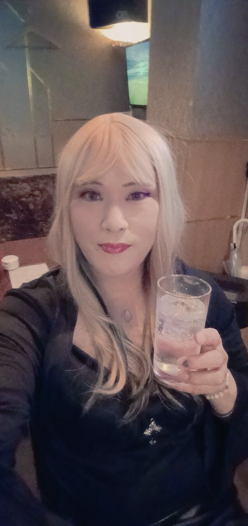 takako_cat_love's tweet image. FUNFUNにただいましてます✨
今夜はまどかさんのお誕生日イベントお祝いに来ましたょ🎉✨
まどかさんお誕生日おめでとうございます✨
#FUNFUN 
#まどかさんバースデーイベント