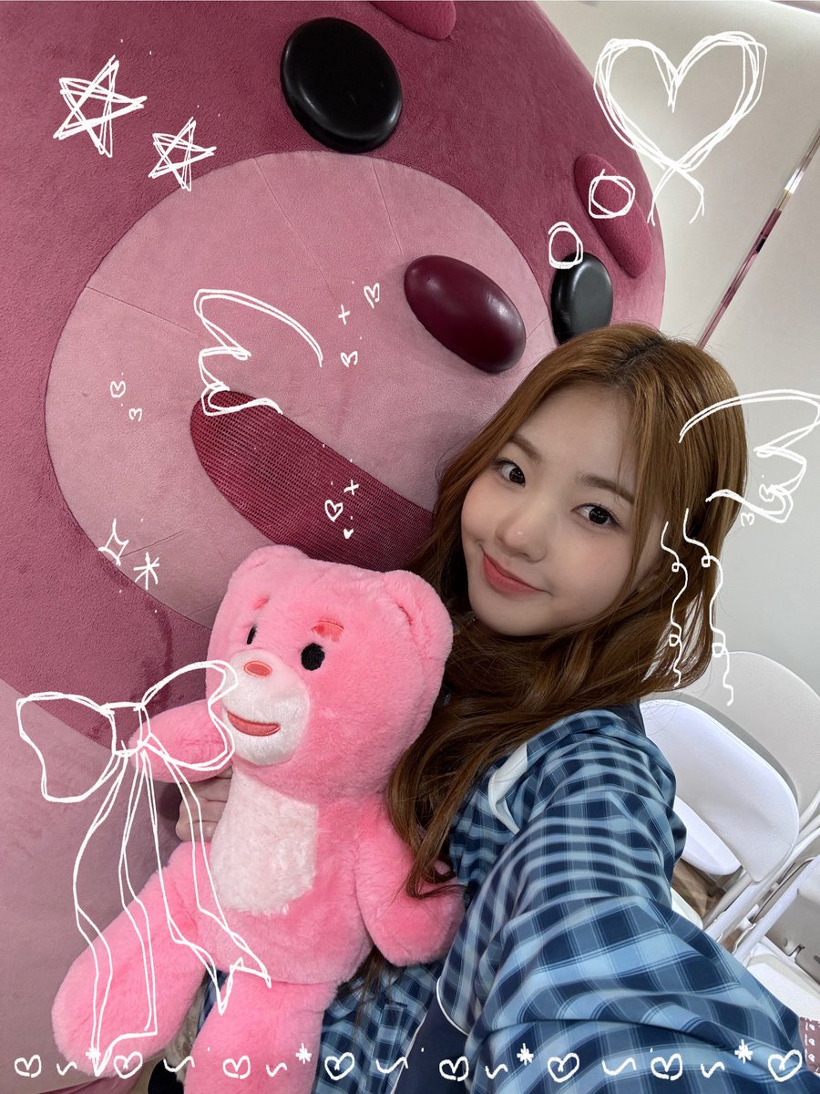 YoonationPH's tweet photo. 📸#YooUpdate 120425 | Yoona Weverse Update 🧸 

#YOONA #오윤아 #オユナ
#UNIS #유니스 
@UNIS_offcl
#YooNationPH