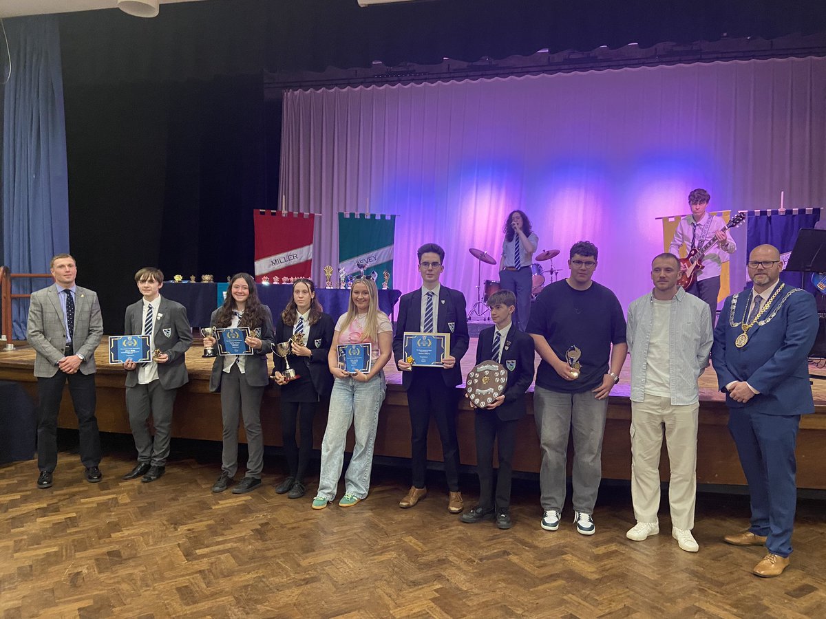 David Haynes (@daviddewisant) on Twitter photo Massive thank you to former <a href="/YsgolGreenhill/">Ysgol Greenhill School</a> pupil <a href="/williams_lorcan/">Lorcan Williams</a> for being our guest of honour at the Class of 2024 Prize Evening. Your work ethic and dedication to your sport is an inspiration to all of us #TeamGreenhill Massive thank you to former <a href="/YsgolGreenhill/">Ysgol Greenhill School</a> pupil <a href="/williams_lorcan/">Lorcan Williams</a> for being our guest of honour at the Class of 2024 Prize Evening. Your work ethic and dedication to your sport is an inspiration to all of us #TeamGreenhill
