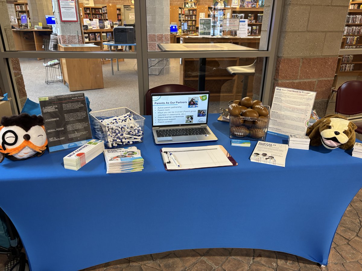 BuffaloUnited1's tweet photo. Visit us at the Frank E Merriweather Library today until 1pm! https://t.co/CtK0CRlb5n