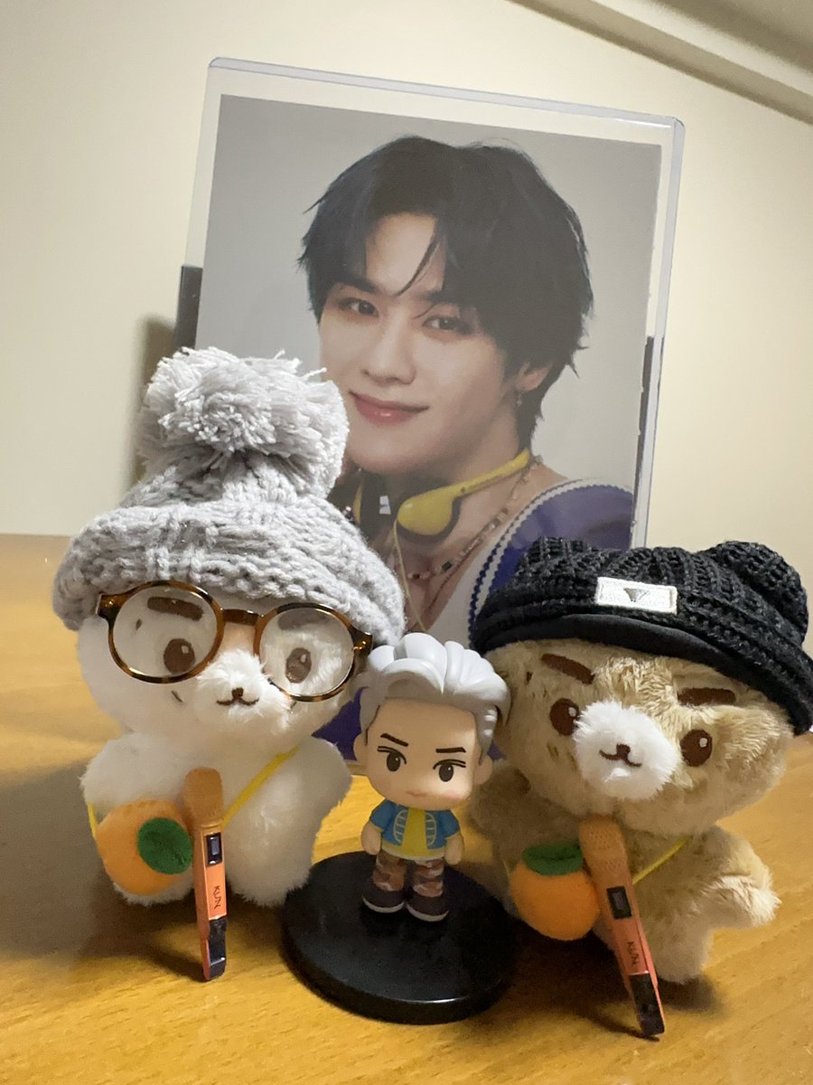 leeteam3's tweet photo. マイク届いたので記念撮影📷✨
家に嫁いでくれたクンさんも一緒に❤️
@kunniebear https://t.co/roDLh7b7Rq