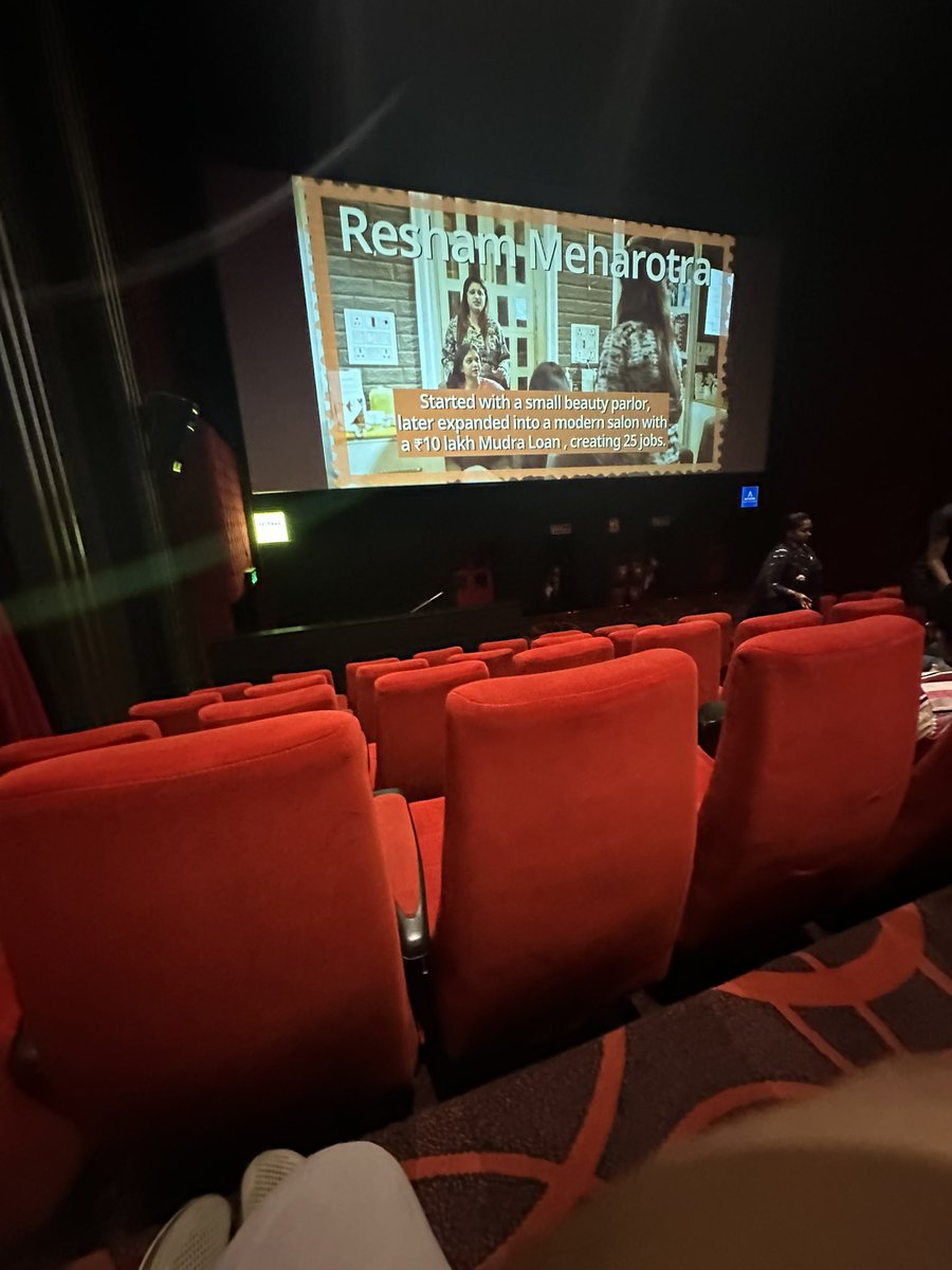 akash_screwiz's tweet photo. @PicturesPVR @_PVRCinemas @jagograhakjago @pvr this Pvr hasn’t changed I came to Pvr icon at Hitech City,Madhapur for Good Bad Ugly movie the show time is showing as ‘7:55’pm it’s ‘8:03’ when u am writing this it’s still not started and Pvr showed wrong timing https://t.co/6tk9PWNunD