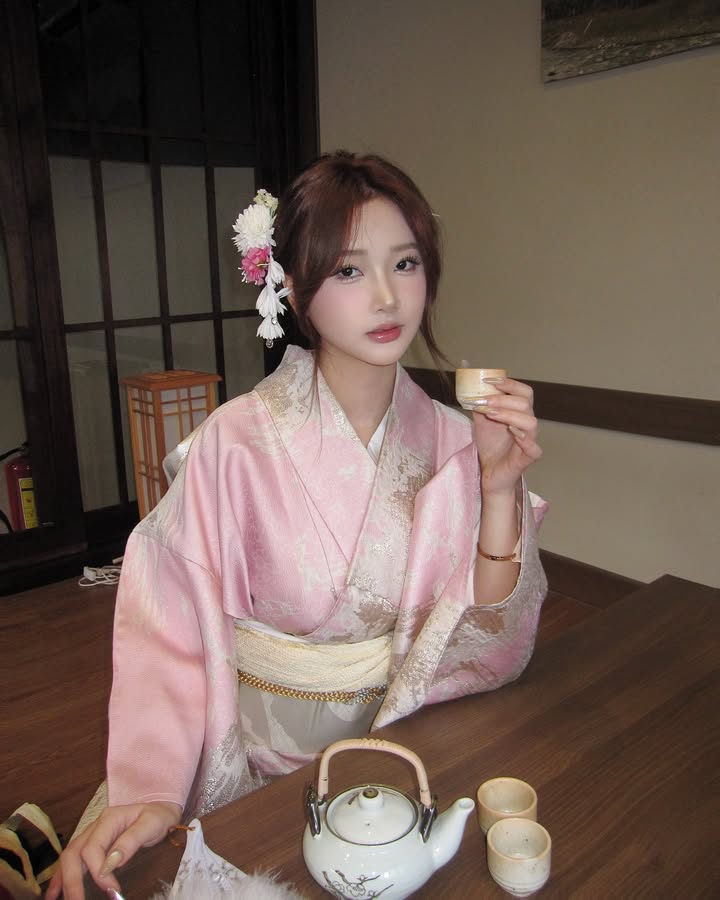 konnichiwa 🌸🫧