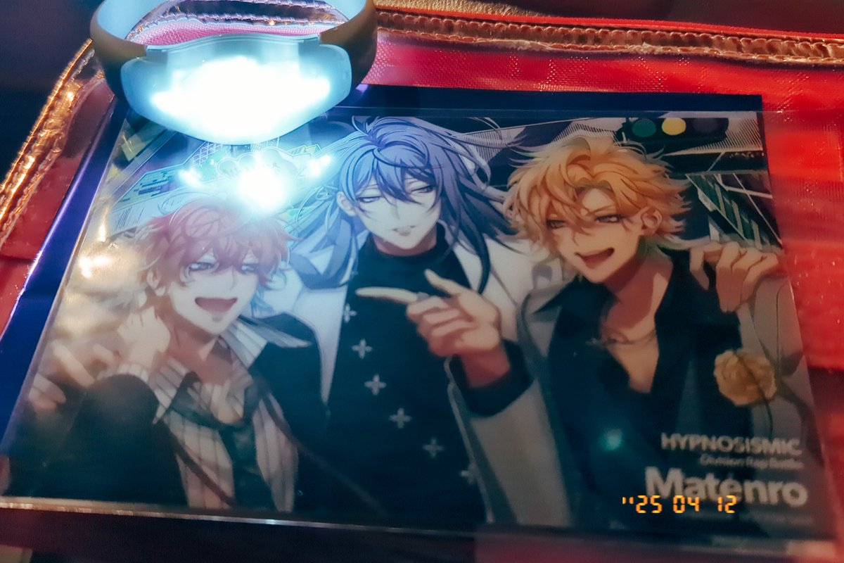 やった〜〜〜シンジュク引けた💪💪
途中離脱のニワカだけどヒプムビ楽しかった！！特典もう終わりなのに今更通いたくなってる……