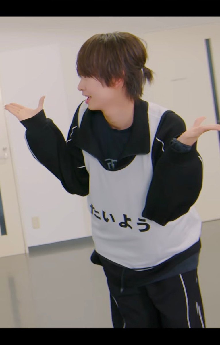 nemuta14o_'s tweet photo. すきっちゅおぺれーちょん！ 見どころ4選♡

①メス渡し終わりﾃｸﾃｸたいよう
②動画後半から見えなくなるネックレス
③ﾋﾟｰ (可愛すぎて死亡)
④ﾐﾆﾊｰﾌｱｯﾌﾟくん

みんなのすきなところもおしえてﾈ 👀 https://t.co/IZk558urFe