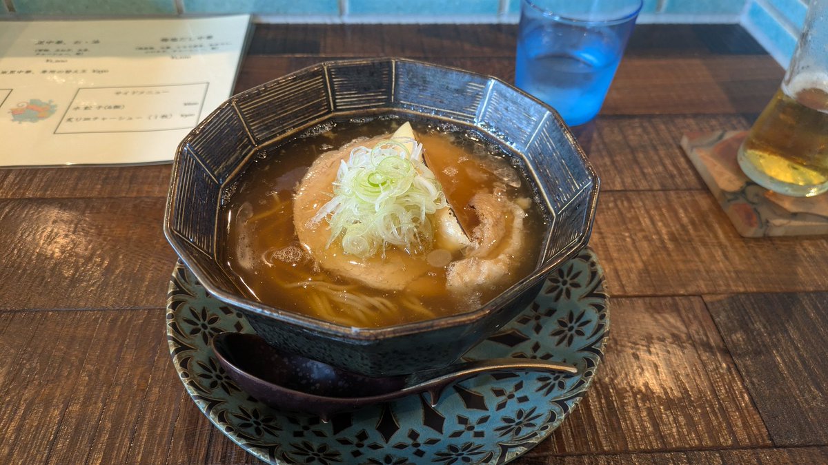 こんべぇ tweet media