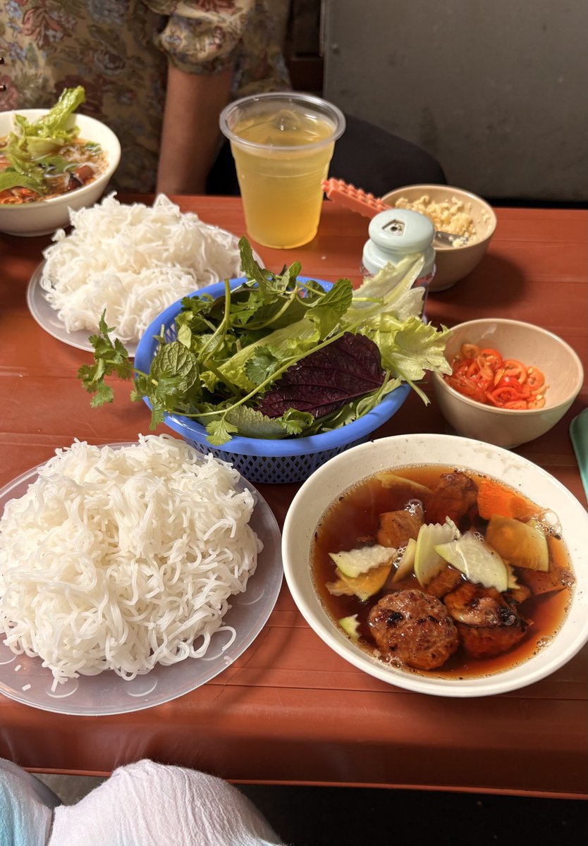 overtime_rabbit's tweet photo. ベトナム🇻🇳 https://t.co/9jdm2HiNxj