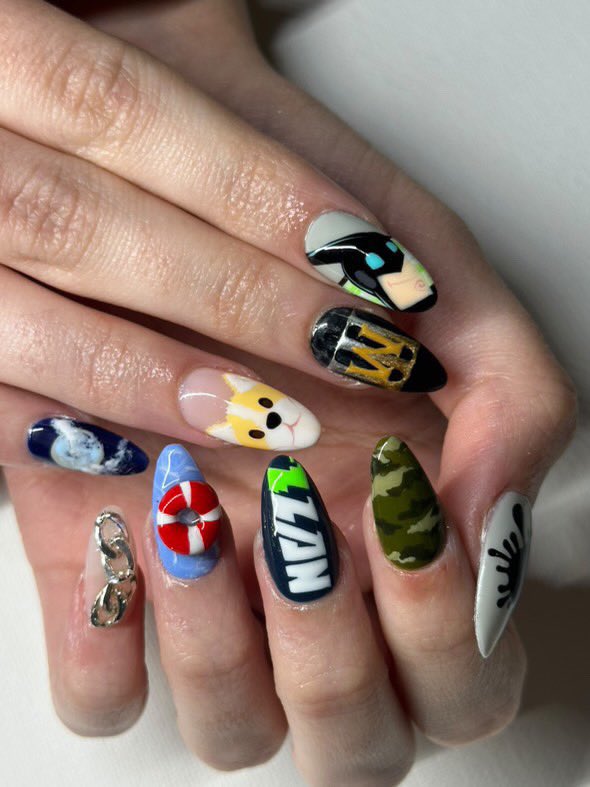 Anaee 🍓 tweet media