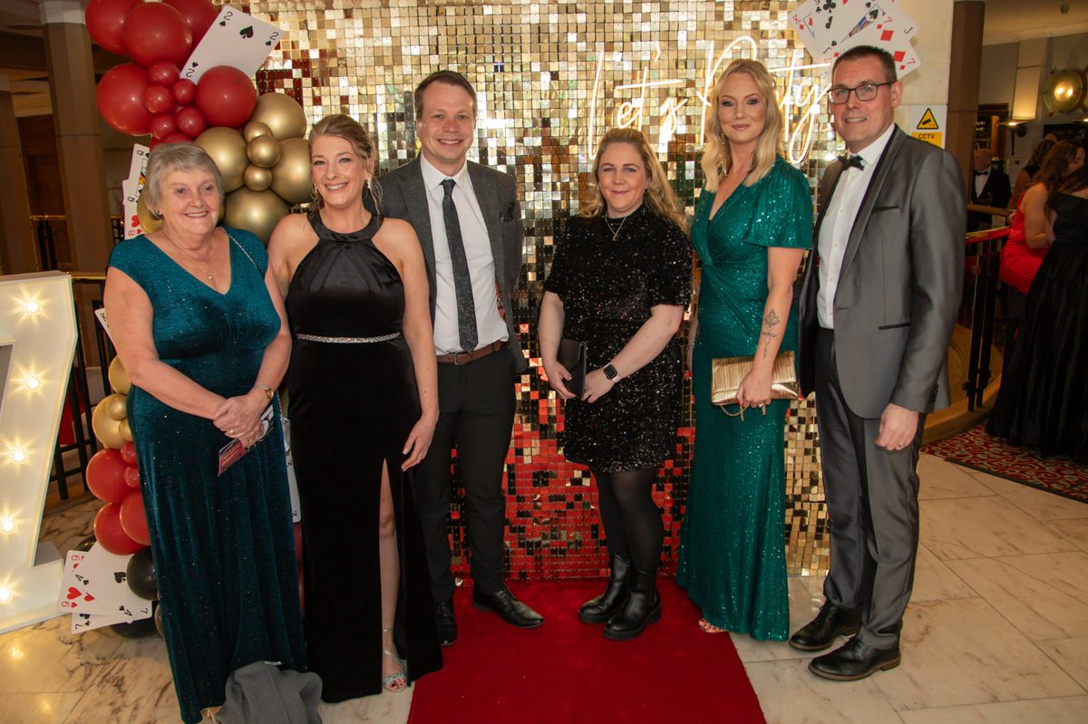 FOBU_Derby's tweet photo. So a week has passed already since the Lots for Tots Awards night.
What a great event to be a part of. We had a fantastic evening thanks to Beth at Lots for Tots who organises this for local business and Charities connected with young Children. https://t.co/PflFtySLDv