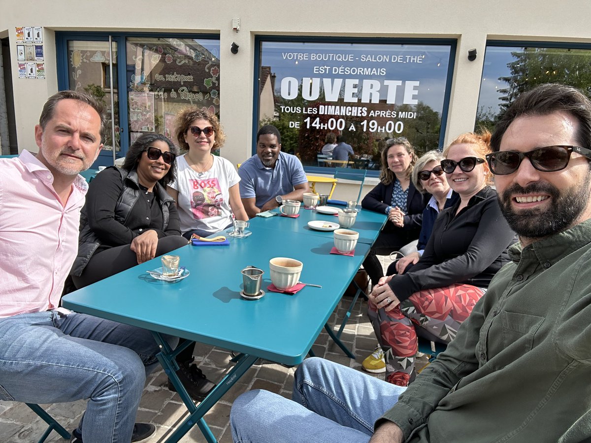 Le soleil était au rendez-vous ce matin pour le café des sympathisants Horizons Triel-sur-Seine. 🌞 
Merci aux participants pour ce moment d’échanges et de convivialité. 
#JeRejoinsHorizons  <a href="/Horizons_78/">Horizons Yvelines</a>