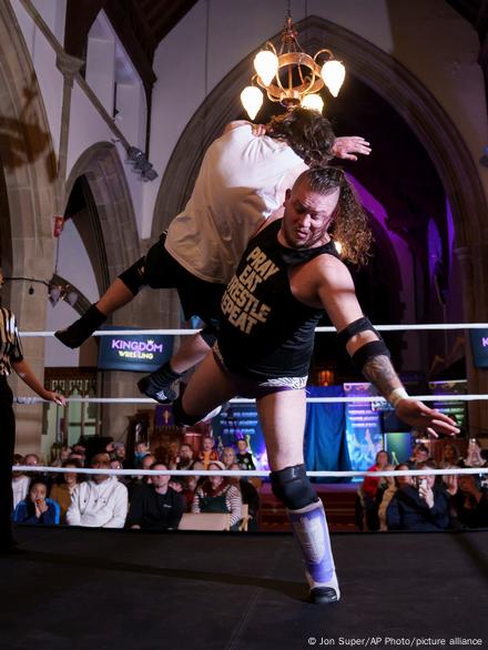 PRAY EAT WRESTLE REPEAT

St. Peter's Anglican Church has introduced PROFESSIONAL WRESTLING in order to bring in new congregations 

What are your thoughts?