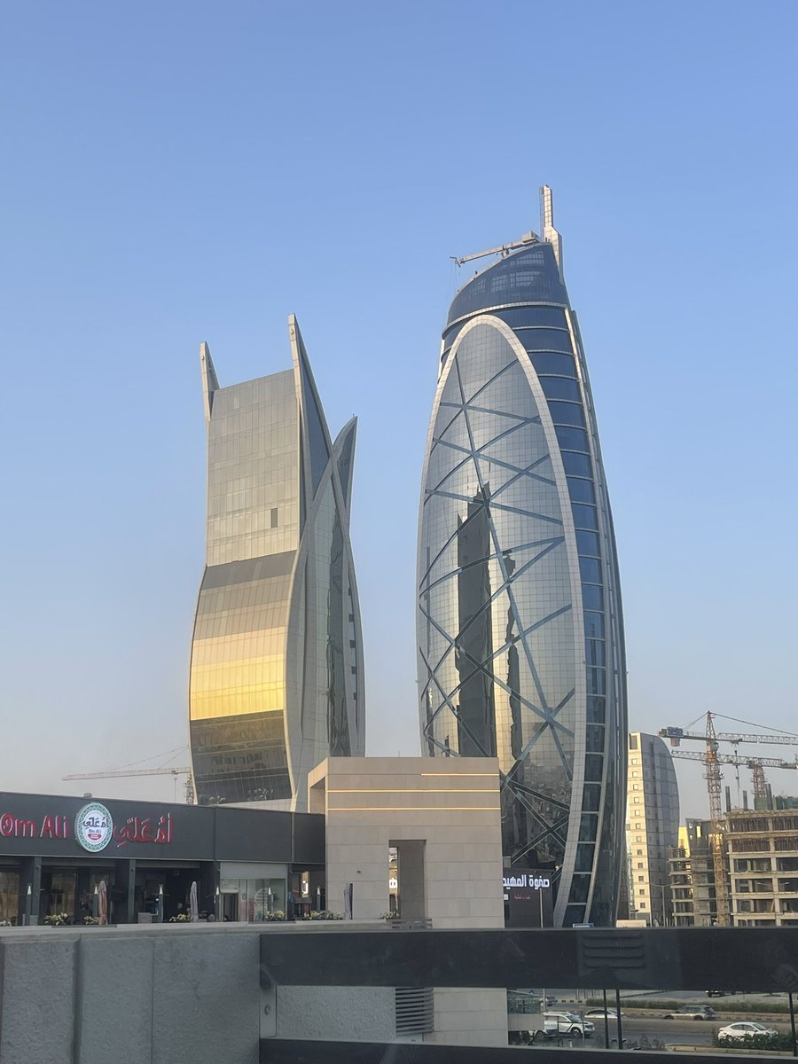 منو يعرف وين المكان هذا