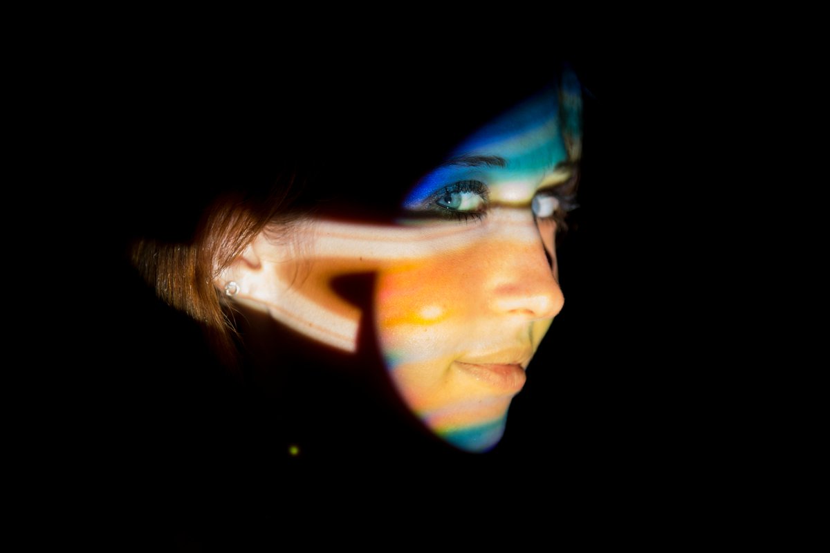 gshu's tweet photo. Invention meets art - learn projected light photography, a technique I perfected using the same techniques that drove my 250+ patents.   https://t.co/4OIa6Sb4zl https://t.co/vvozPPOLcT
