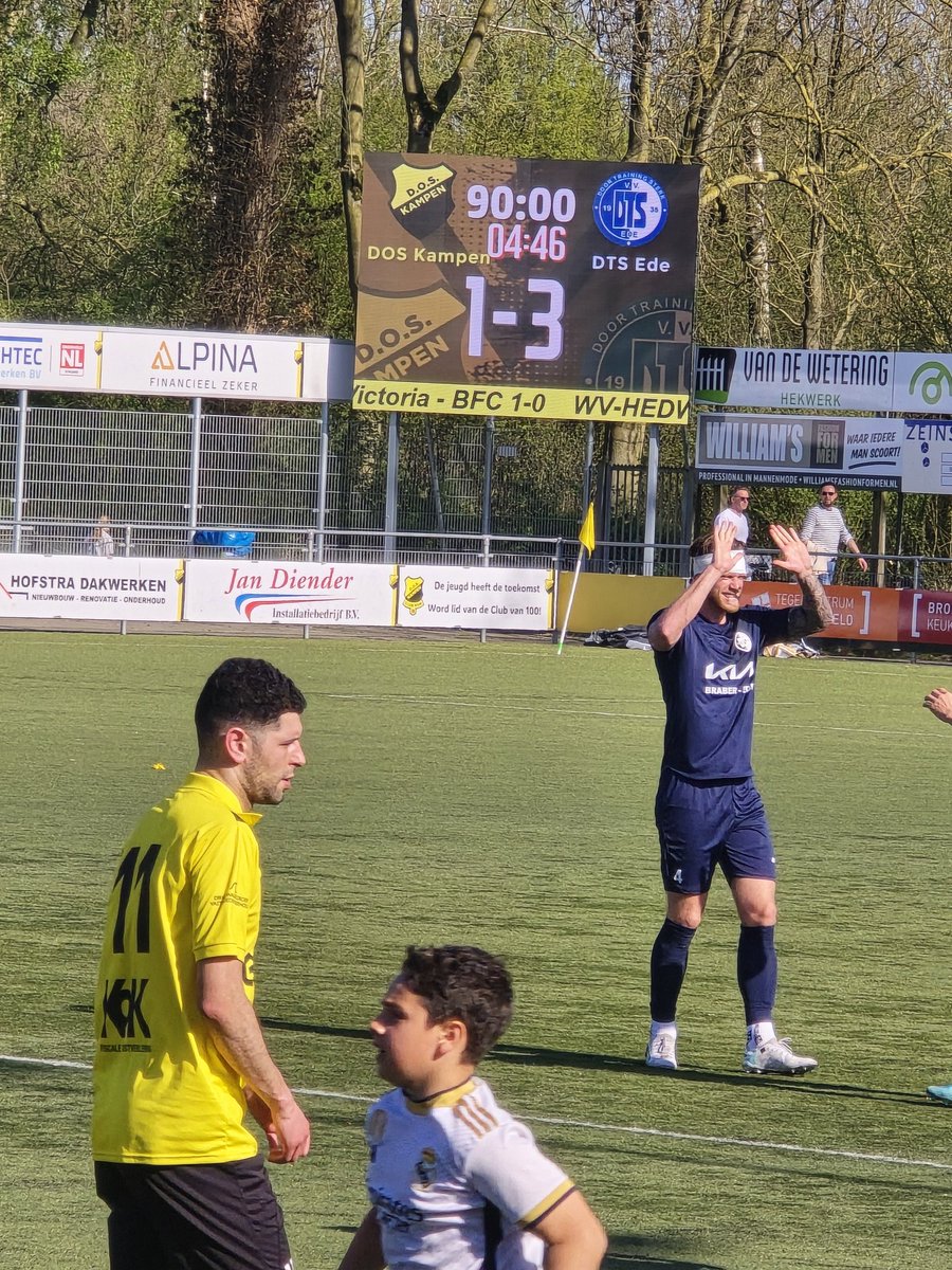 ApHendriksen's tweet photo. Eindstand DOS Kampen- DTS Ede 1-3 🔵⚪️ https://t.co/J5oAssIjyK
