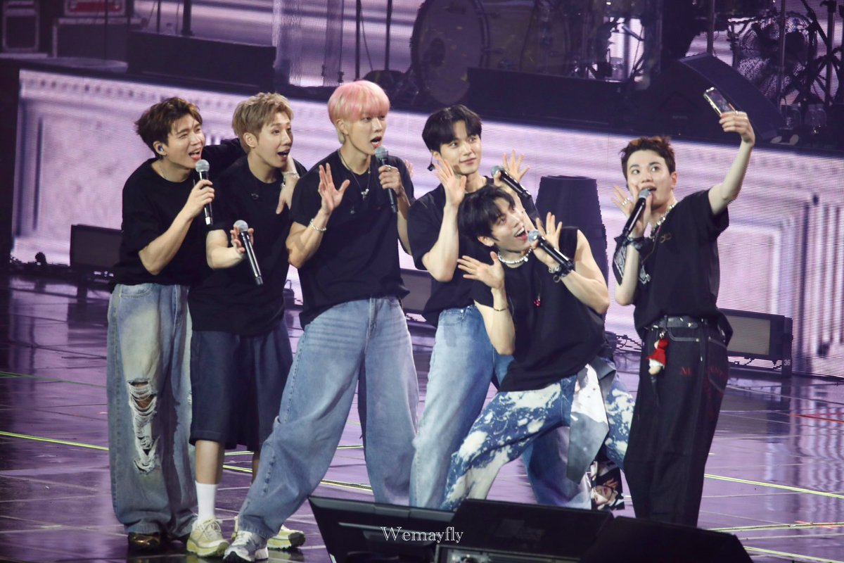 250412 인피니트 앵콘
아름다운 인피닛✨

#인피니트 #INFINITE
#한_가지_분명한_건_너의_모든_게_다_좋아