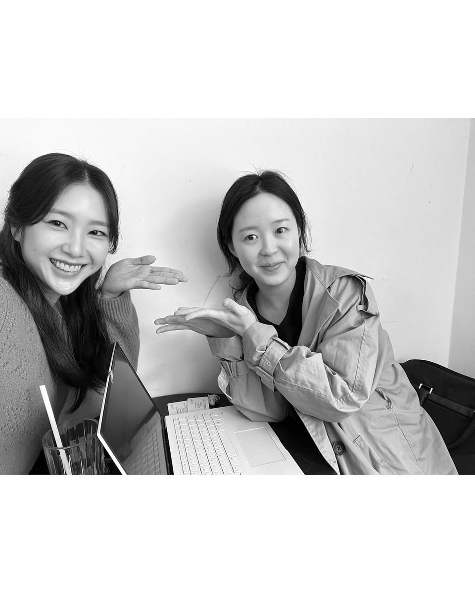 sortfolio_ instagram update:

a rare meeting with actress jiho, who i waited for a long time 💙 so lovely 💘 

#GongJiho #공지호