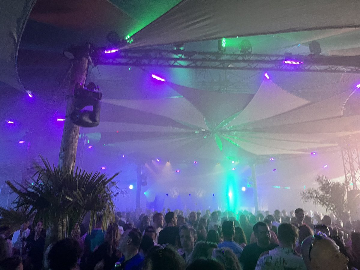 Maartenvant's tweet image. Oh yes oh yes! #Thuishaven #WeAreiT