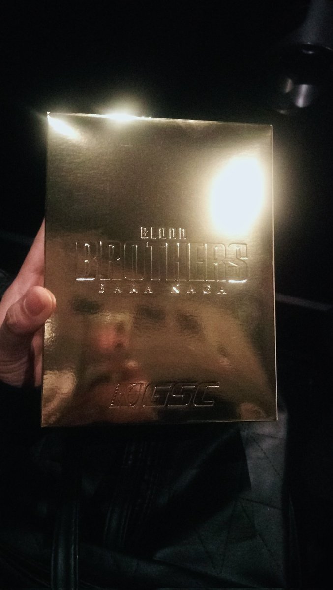 lyannahassan's tweet photo. Saya dah tengok. Korang dah tengok? Baikkkk but predictable plot. Sebelum jadi tu macam dah boleh agak whats gonna happen next. 

For a Malay Action movie I give solid 8/10. Especially the script. Ada humor. One moment sad, next gelak then fight scene. 

Thumbs up! #bloodbrothers https://t.co/TDsnEXmUyo
