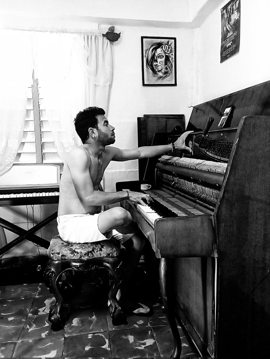 Alejandro LLanes 🎹🔑🌎🌍🌏 tweet media