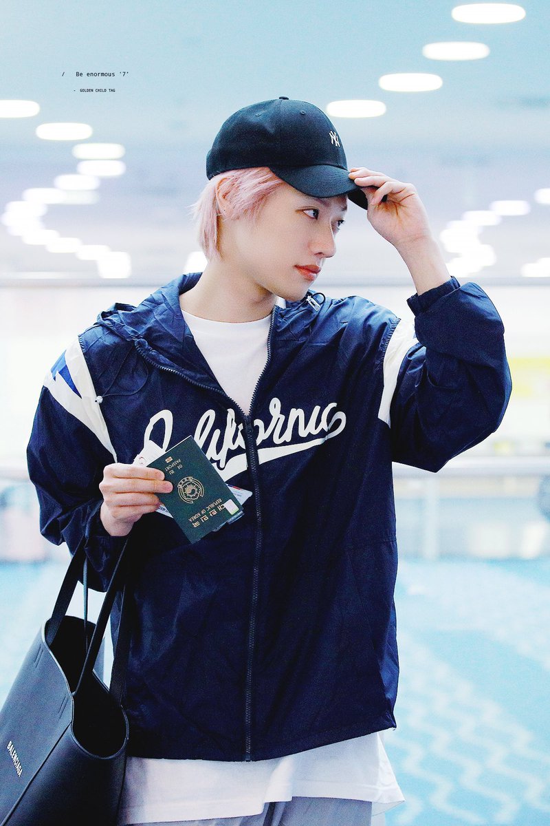 '태'어나줘서 '그'마워 영택아 🖤🖤
#골든차일드 #Golden_Child #손영택 #영택 #태그 #TAG
#Dear_영택__상처입고_넘어져도_너는_니스만의_오아시스야💛 
#Our_Little_Chick_TAG_Day