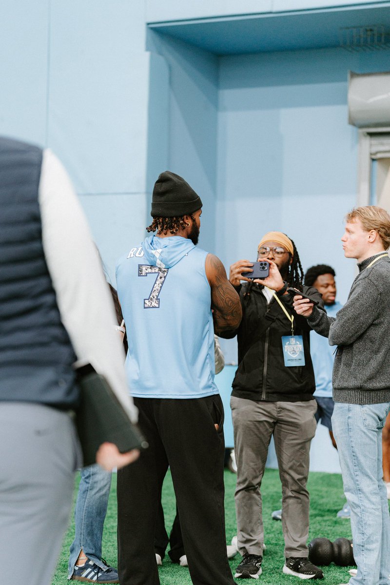 2 weeks until I get to celebrate the achievement of my childhood dream with my family! All Glory to God! ✝️
#NFLDraft #AGTG