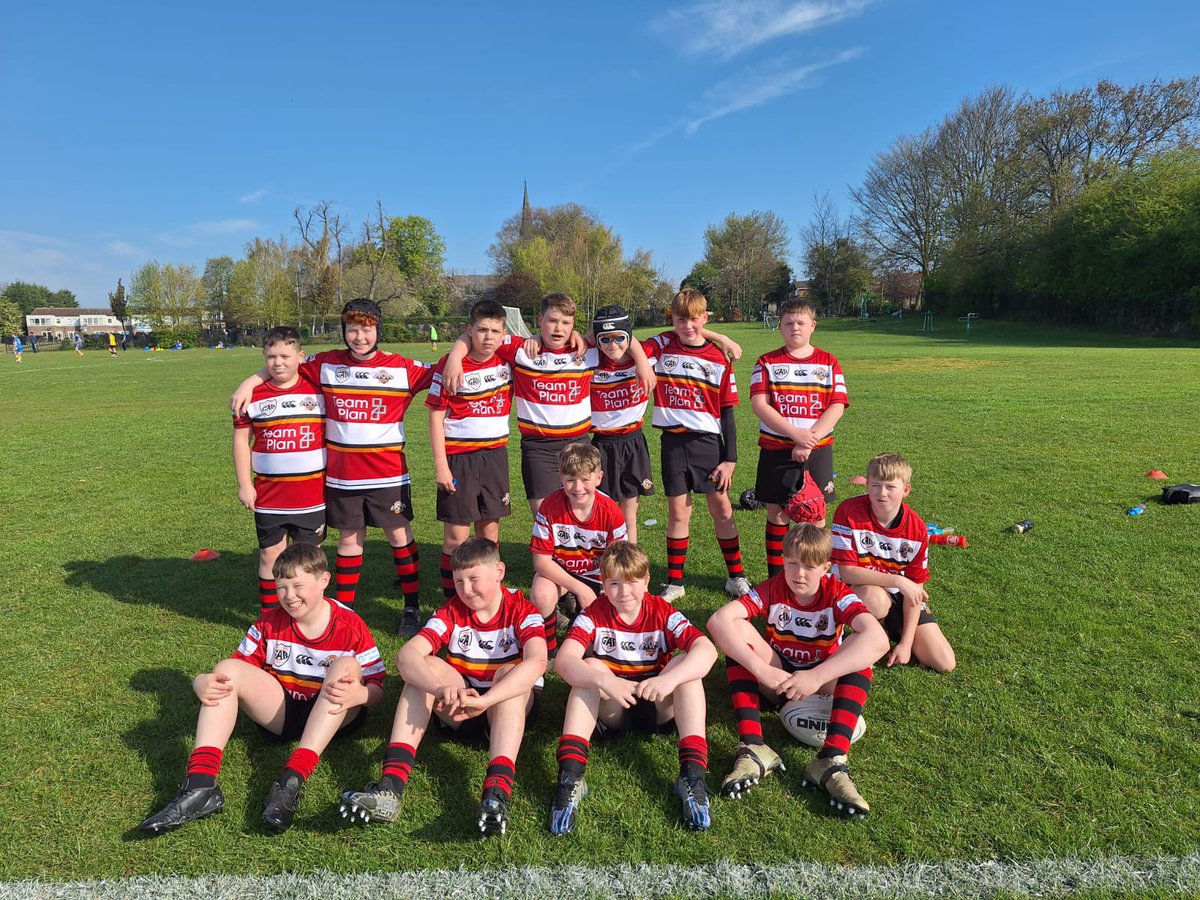 🐅 Our new jersey got its first run out this morning 😍

A big thank you to our sponsors for making it happen:
Team Plan 
Enhance Garforth
Manning Stainton Estate Agents
Arc Engineers
AM Property Services
Benchmark Retail Services Ltd
Jo Baker Permanent Makeup &amp; Aesthetics