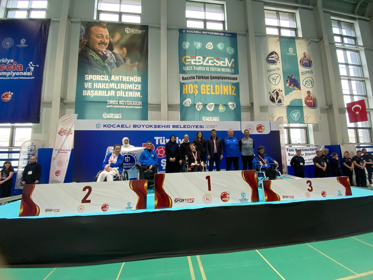 kagitspor's tweet photo. Gebzesem'de yapılan Türkiye Boccia şampiyonasında sporcularımızdan 

Havva Alyurt BC 3 kategorisinde Türkiye 1. 
Mahmut Ünal BC 4 kategorisinde Türkiye 1.
Ayşe Gençbay BC1 kategorisinde Türkiye 2. 
Bilal Eser BC2 kategorisinde Türkiye 3. sü olmuştur. https://t.co/WX0rkjiK5O
