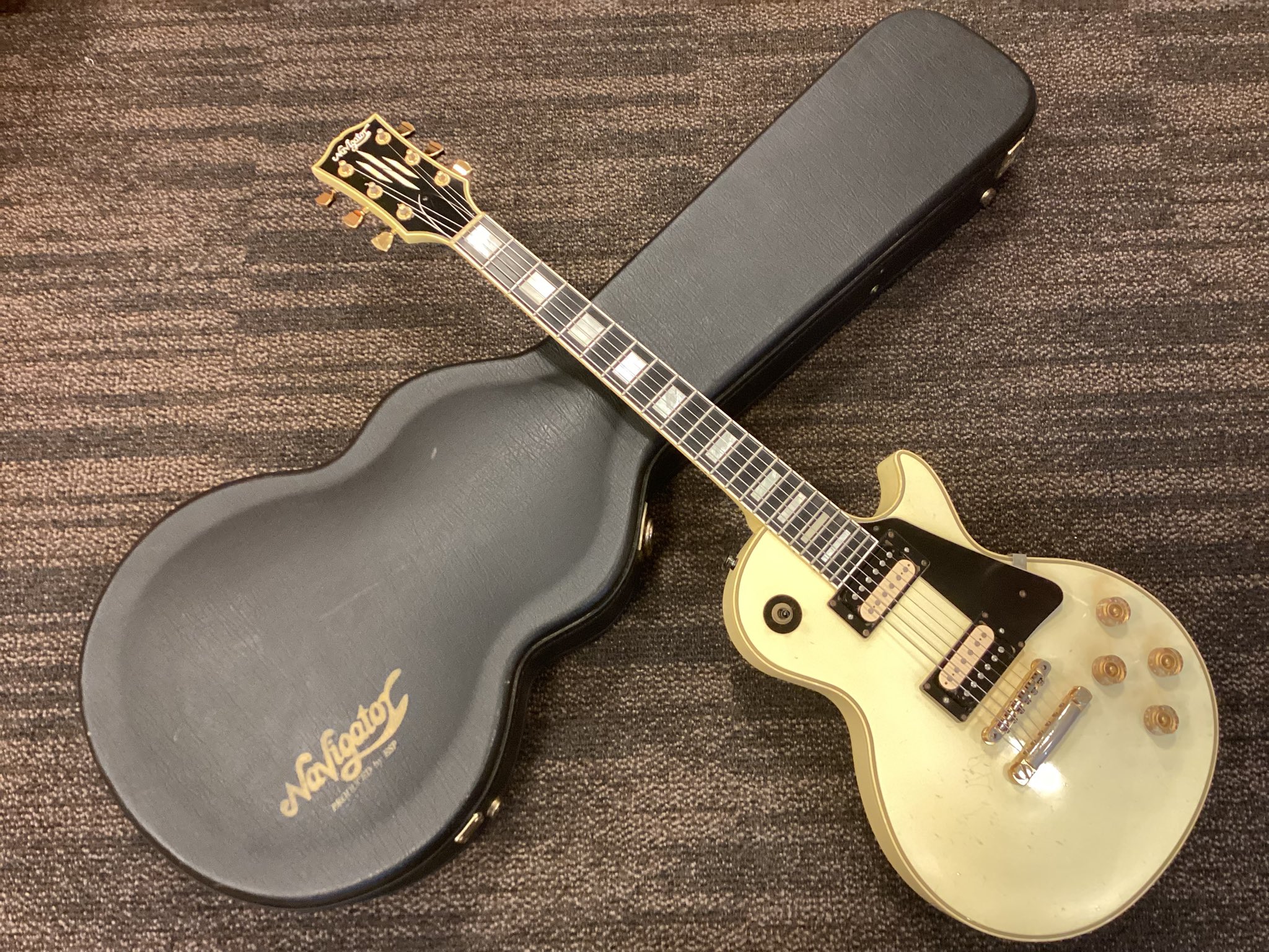 ギター Navigator N-LP-CTM Alpine White N-LP-CTM | ESP GUITARS