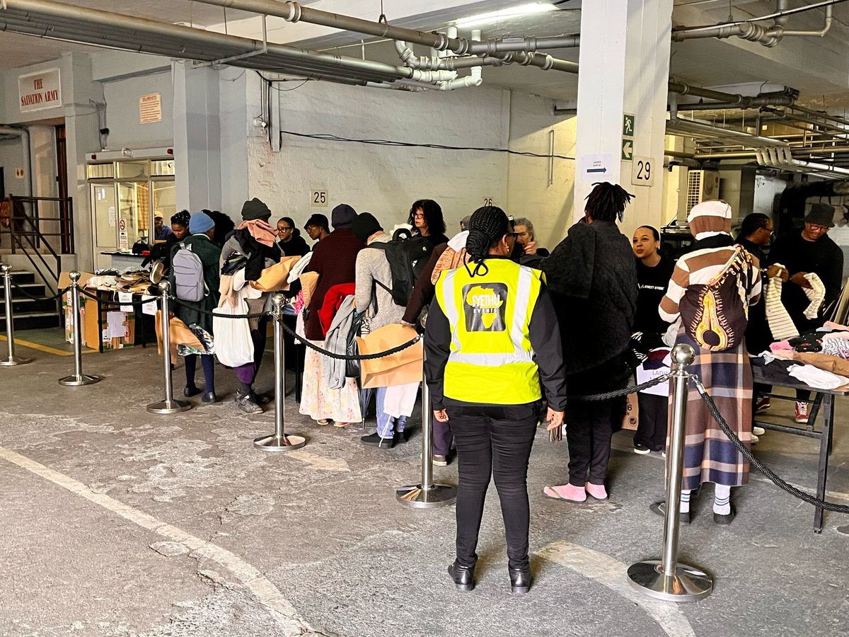 abelmike's tweet photo. Our #StreetStore kicked off today in Johannesburg and Cape Town. An I ncredible collaboration with #OldKhaki on this one 🙏 And some wonderful donations of deodorants and personal care products from #Unilever
A huge thank you to all who donated clothing, and our amazing volunteers. Also thanks to the #TheHavenNightShelter and #TheSalvationArmy for the use of their premises #Dignity 🙏 #TheUpandUpGroup @TheStreetStore