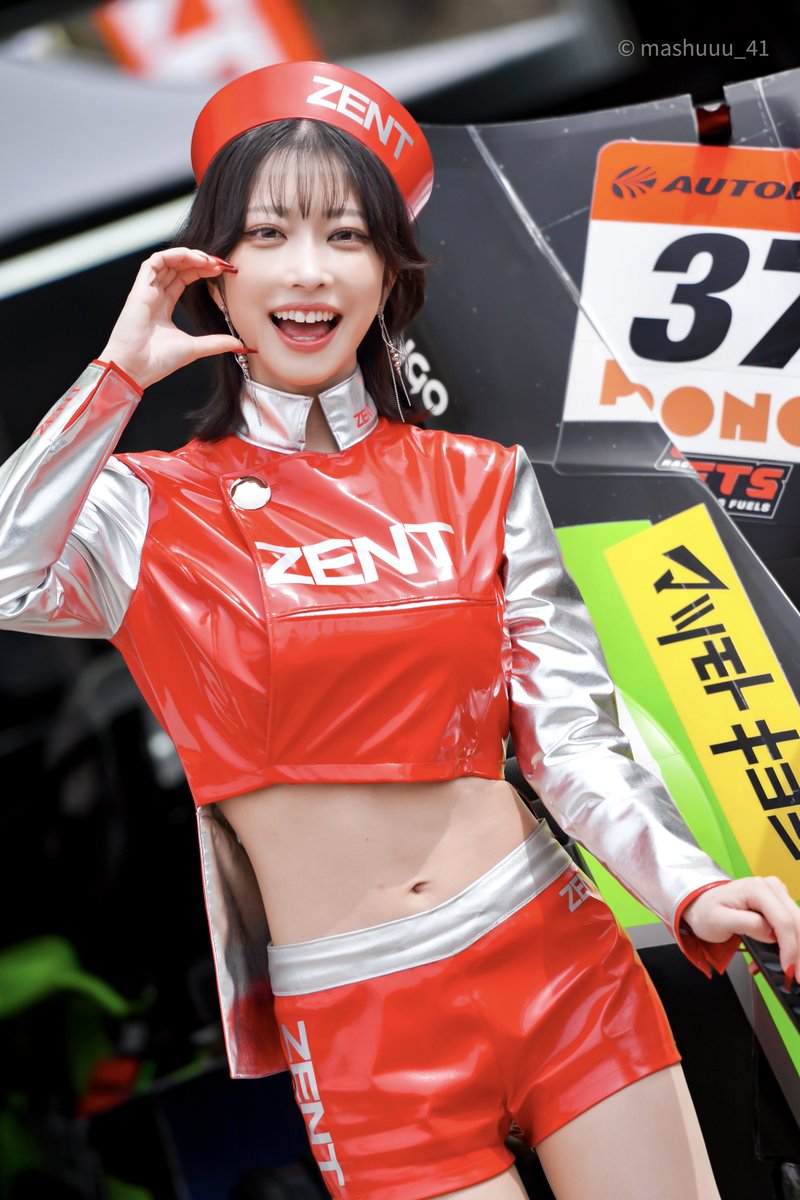 2025 SUPER GT Rd.1 OKAYAMA ZENT sweeties 2025 西井綾音