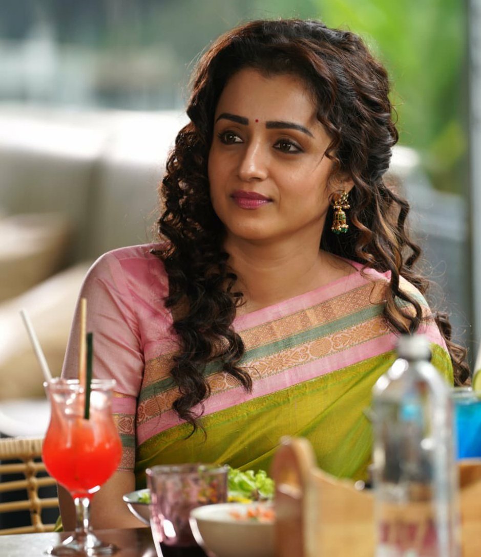 KollyCensor's tweet photo. Lady superstar Trisha ! https://t.co/VfD2YBsxz9