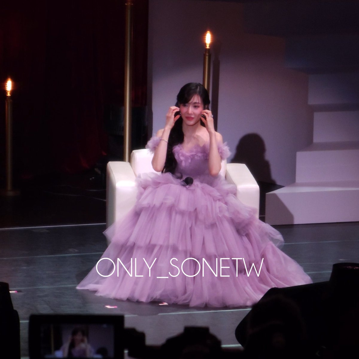 Only_SONETW's tweet photo. 250412 帕尼🩷🩷🩷

#TiffanyYoung #티파니영 #티파니 #young1 
#HERE_FOR_YOU #2025HEREFORYOU_IN_ASIA #2025HEREFORYOU_IN_TAIPEI https://t.co/VLrVV5Y07Q