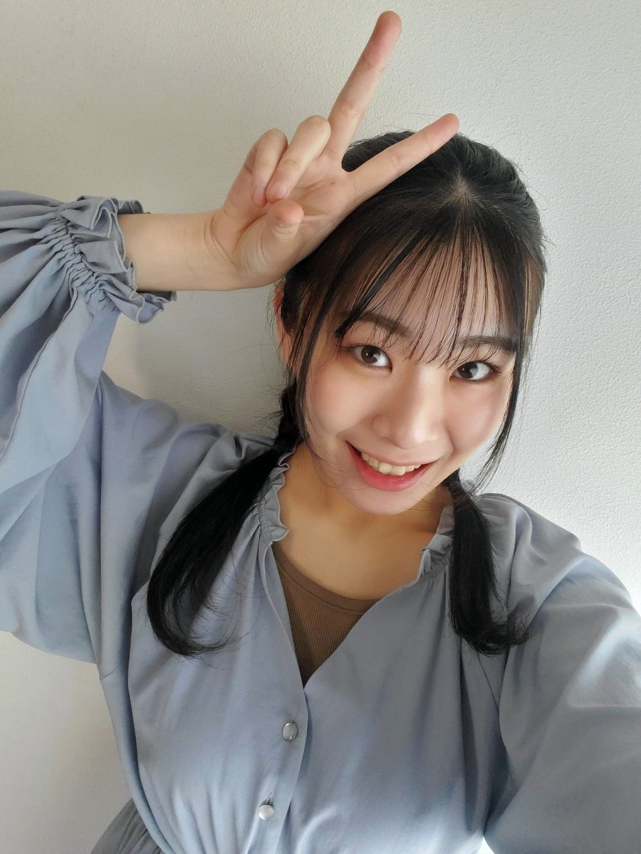 今日は新しいお洋服買っちゃったっ……😆 1着買うと無限に欲しくなっちゃうの困る笑
久しぶりにこのワンピース着たらめちゃくちゃ幼く見えてビックリでした👀