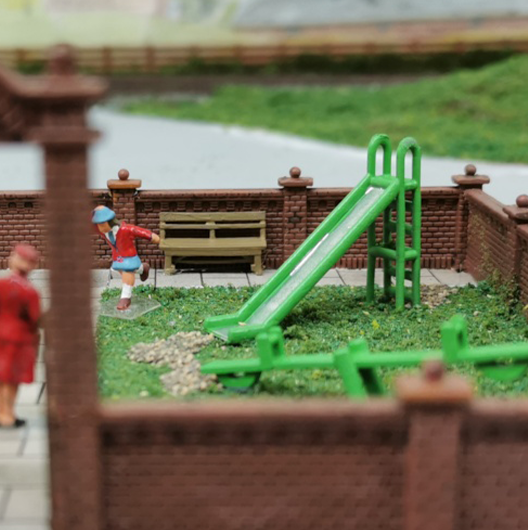 ModelScenes's tweet photo. ⭐⭐⭐⭐⭐ Yet another five-star product for you today. This time it's our OO Scale Playground Set (10 pack)

https://t.co/PPLdPABxD1

#modelrailwayscenes #getintomodelling #createascene https://t.co/hnSyegZr1U