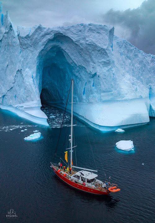 Good afternoon, friends 🌹 Greenland 🇬🇱 I hope you are having a super stress-free weekend. Much love ❤️ 😍 💖 ❣️ 💕 💘 ❤️