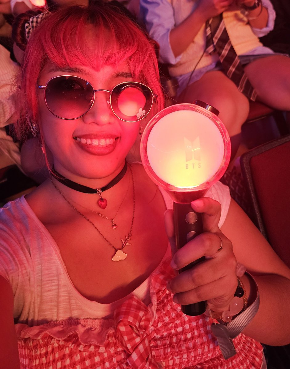 kookiejelly_'s tweet photo. I AM SO READY!!!!!!!
#HOPE_ON_THE_STAGE_TOUR_Manila #HOPE_ON_THE_STAGE_TOUR #HOS_TOUR_MANILA #HOS_TOUR #ι²εΌΎε°εΉ΄ε #λ°©νμλ
λ¨ #bts #beyondthescene #kookiejelly https://t.co/wLkGDX1bx2
