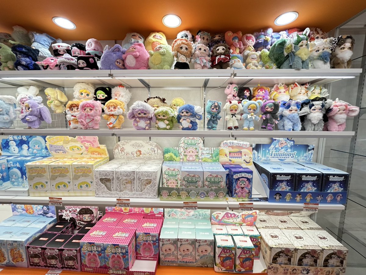 秋葉原に海外デザイナーズトイ＆ブラインドドール専門店オープン