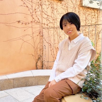 mori_juria's tweet photo. すっかり春の季節になりましたね🌸
ということで…、プロフィール画像変えました！！
お友達に撮ってもらったけど、久々のポートレート緊張した…！笑

#新しいプロフィール画像 https://t.co/1YKFERKKx3