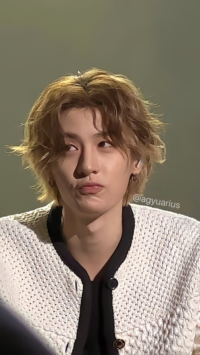 𝙣𝙖𝙙 tweet media