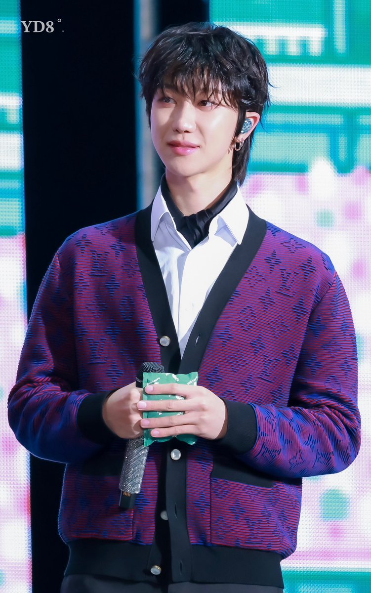 𝐘𝐞𝐨𝐃𝐞𝐨𝐥𝟖 ˚. tweet media