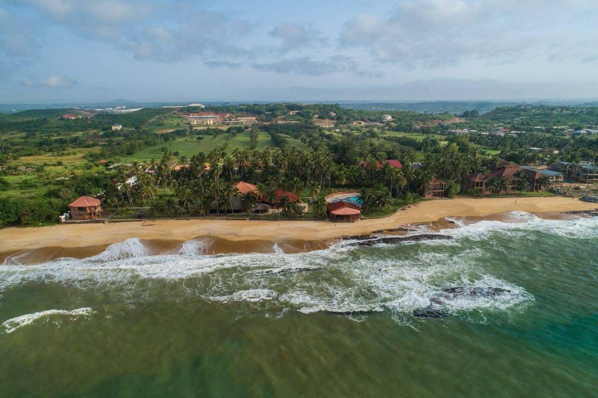 cgbr_elmina's tweet photo. DID YOU KNOW?

#4 – Horseback Riding is One of Our Signature Experiences!
Explore our scenic property and nearby beach trails on horseback – a unique and relaxing way to take in the beauty of Elmina.
Reconnect with nature, one step at a time.
#coconutgrovehotels #Elmina #Ashantif https://t.co/0bOLZ81HIt