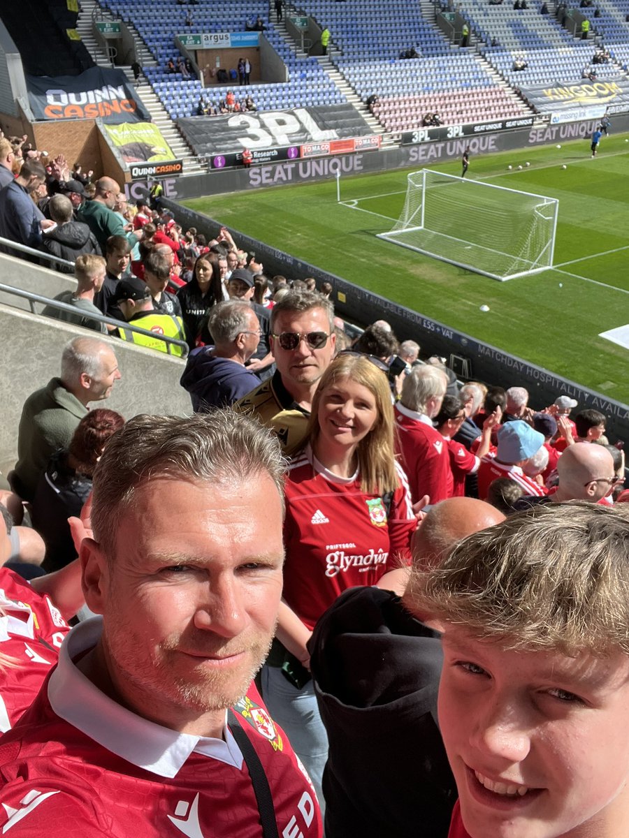 NigelJa26832856's tweet photo. Town away ……. https://t.co/8wnPLiW96m
