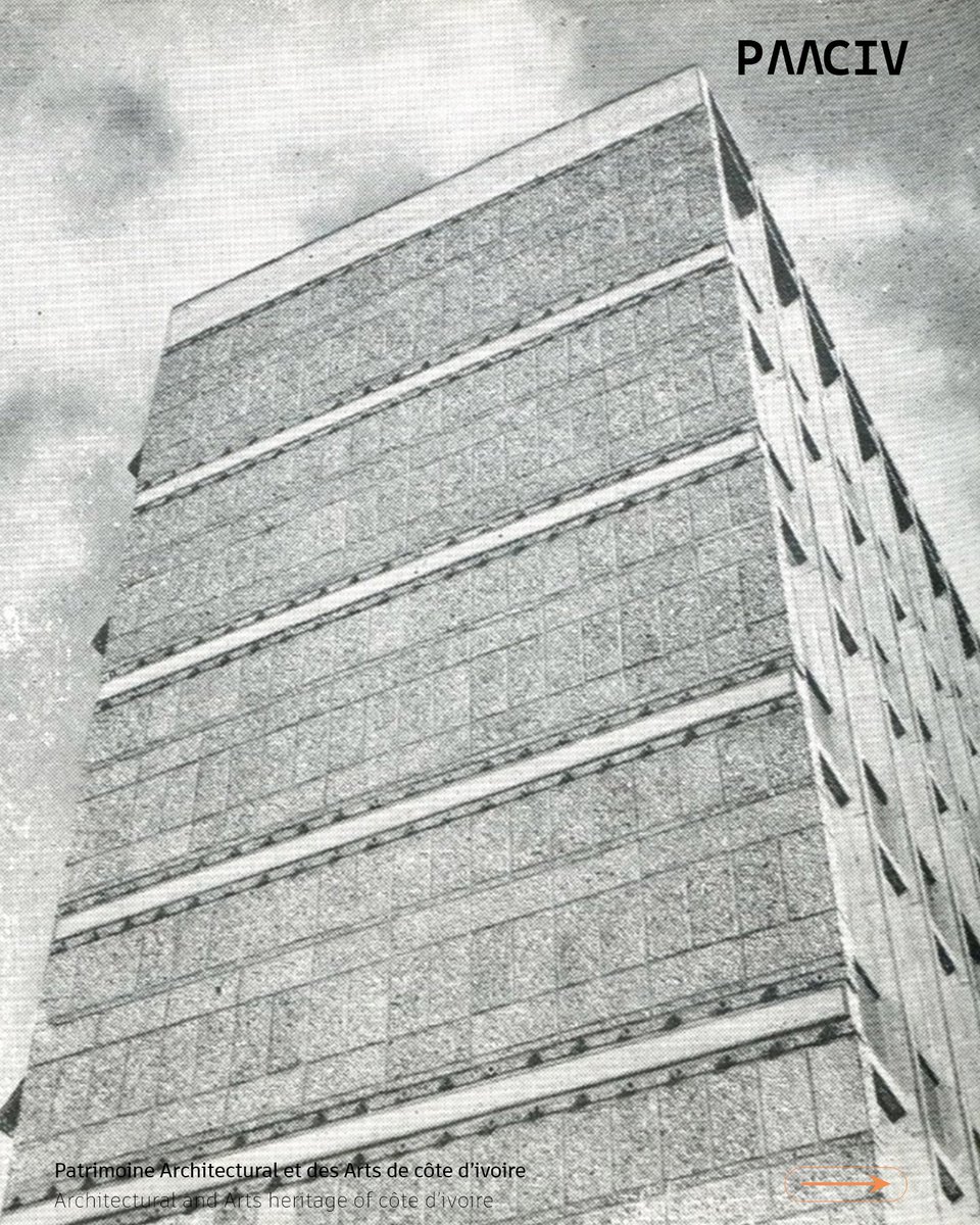 paaciv's tweet photo. Rising along Boulevard de la République, the major artery of Le Plateau, the Hotel du District showcases Henri Chomette's architectural virtuosity. The building stands out through its perfect balance of volumes. https://t.co/iuyW5RxOtD