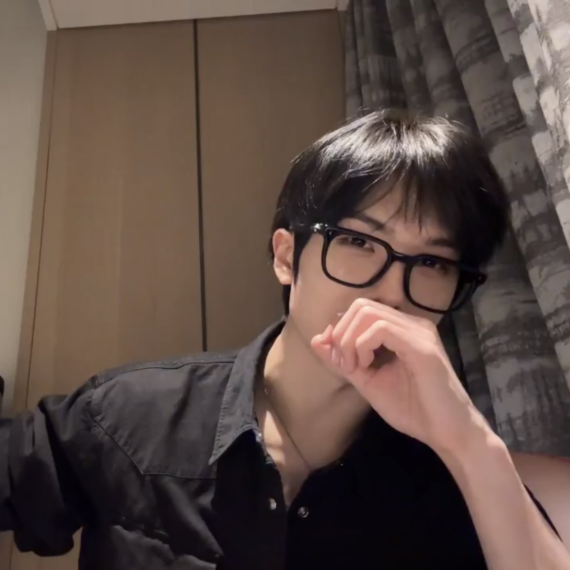 proxysung's tweet photo. 🖤 https://t.co/MqBd09SNHl