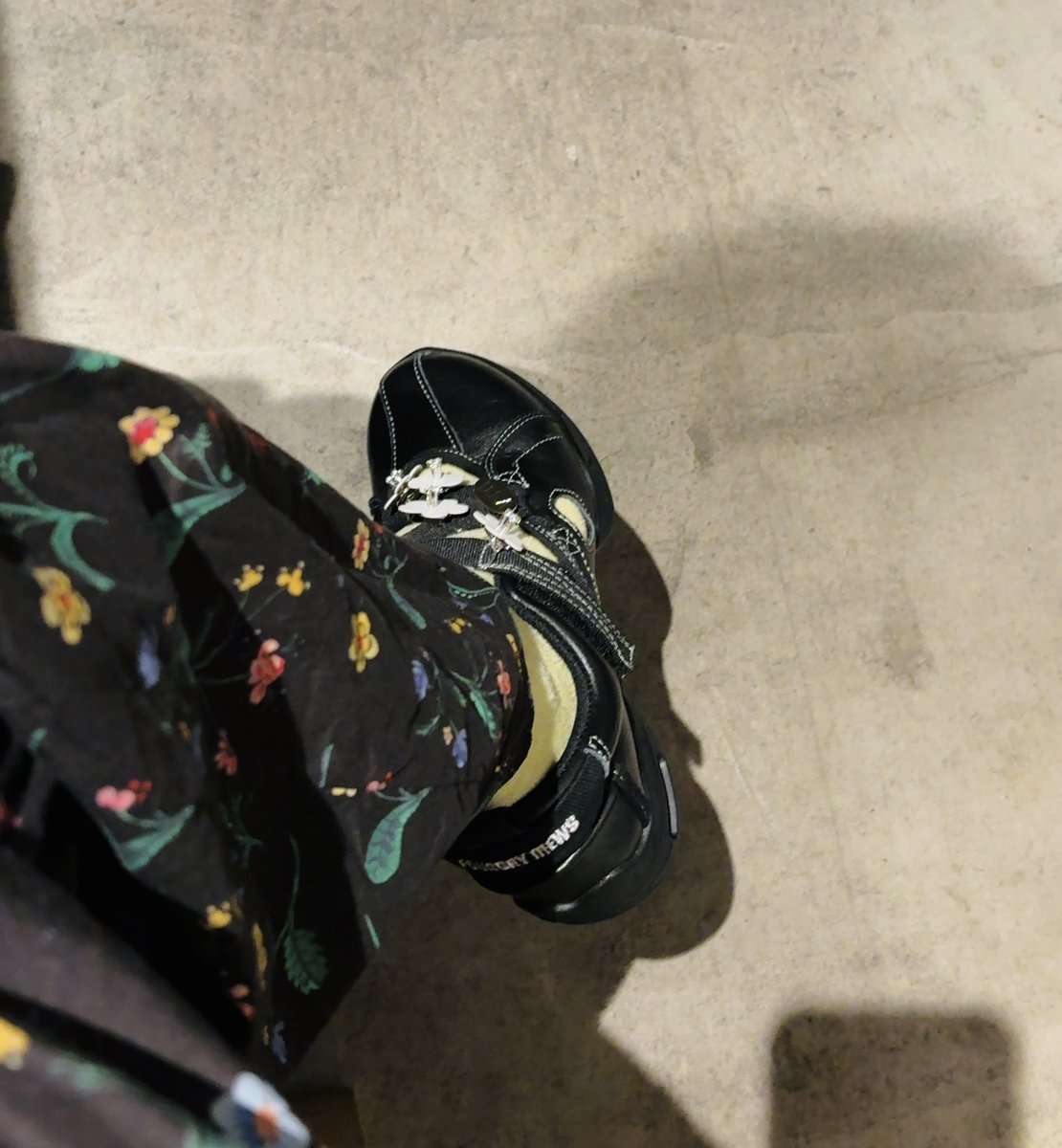 ファンドリーミューズでかわいくて歩きやすい春の靴を買った