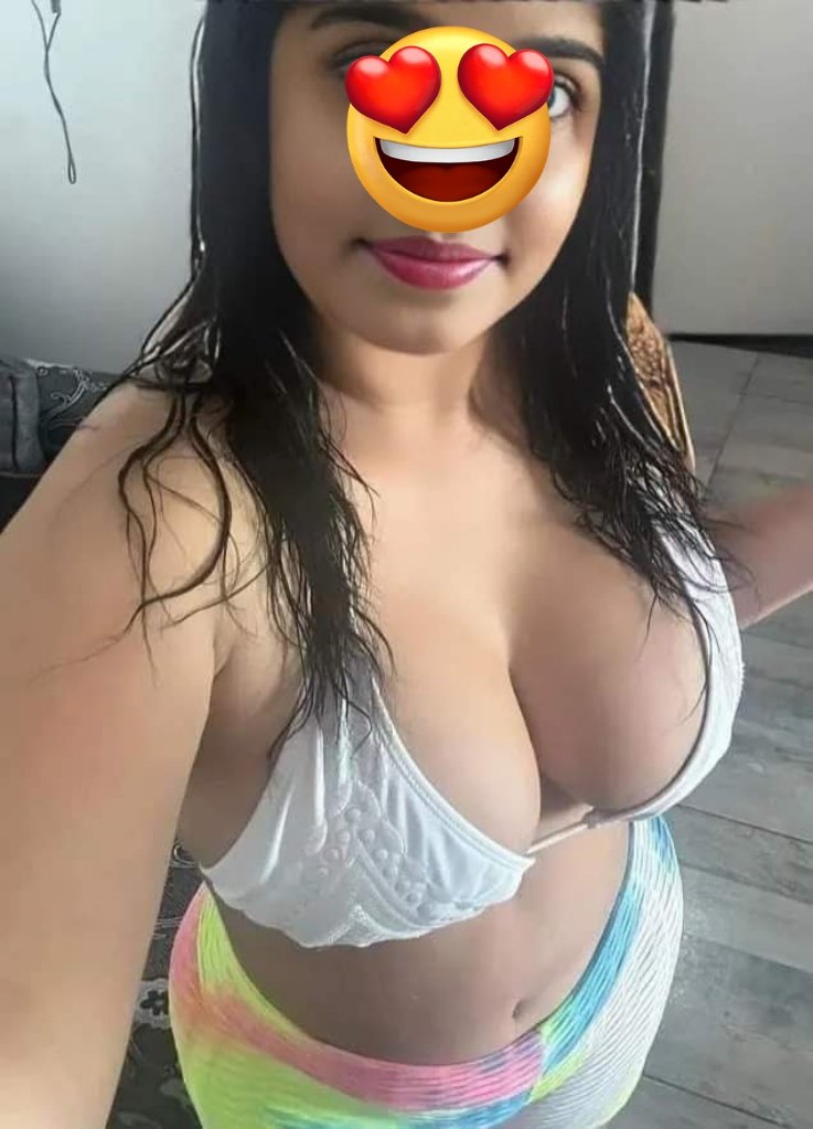 مرحبا هل تحبني