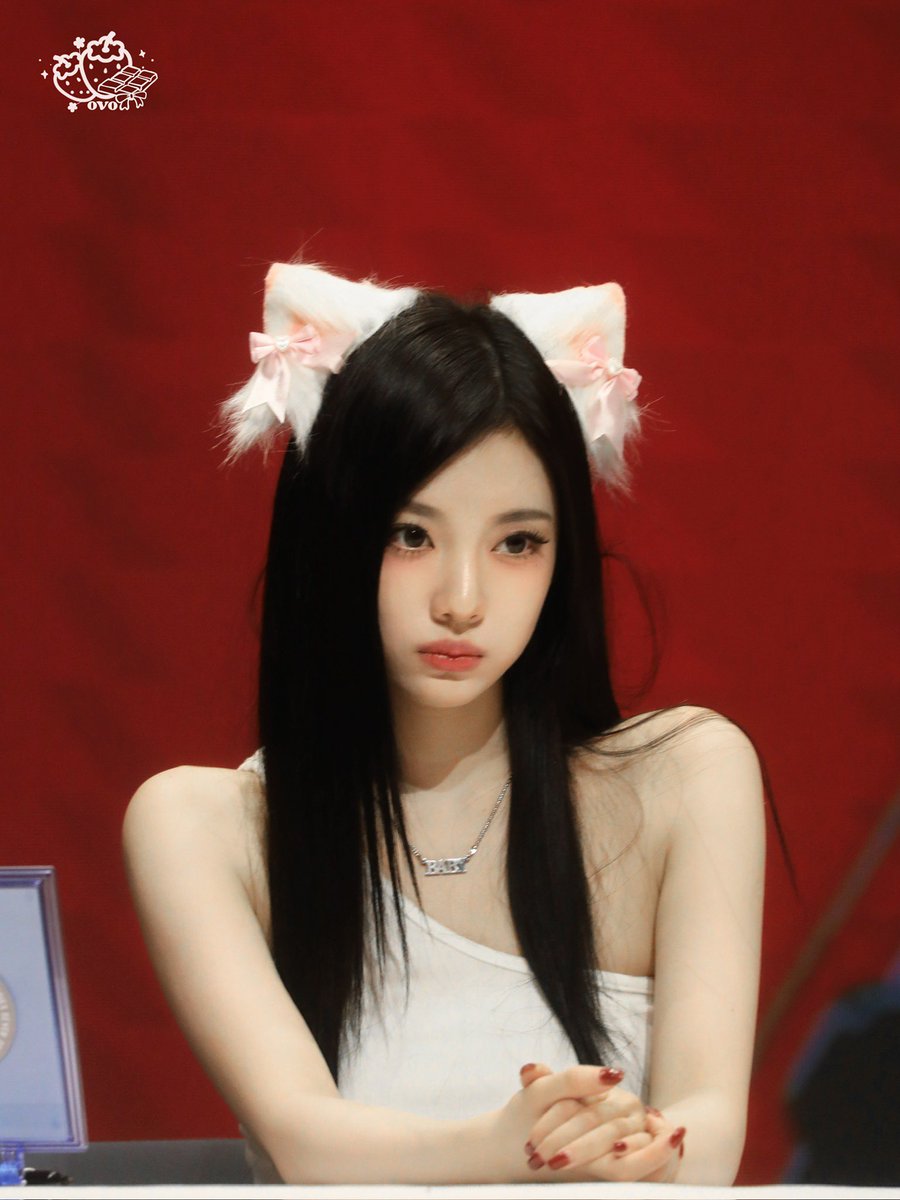 🐈‍⬛

#NINGNING