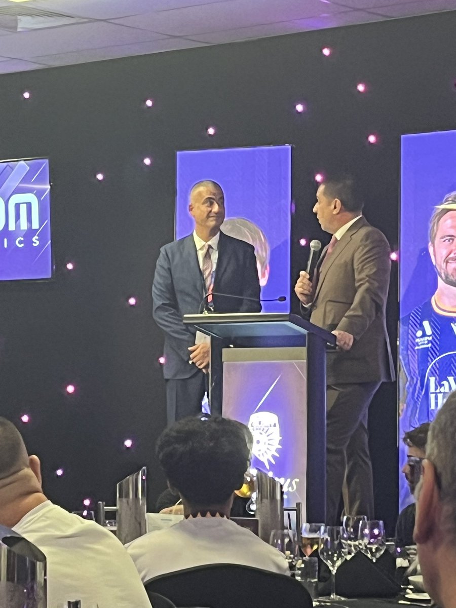 BREAKING | <a href="/PerthGloryFC/">Perth Glory FC</a> owner Ross Pelligri announces Jason Bontempo as the clubs new Vice Chairman!

He literally sprung it o him.

Bontempo says “you kept that quiet and I guess I gladly accept”!
