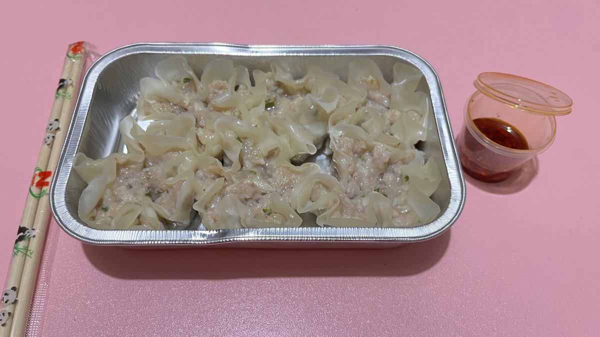 cipaaciipa's tweet photo. Abis jajan dimsum di mutualku @vlyeojx enak dimsum nya juicy full daging
Cocok di makan abis hujan gini 😁 https://t.co/EkINc7QNzL